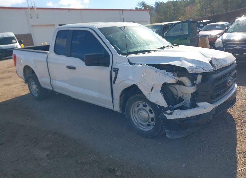 2022 Ford F-150 XL (VIN 1FTEX1CB5NKF25734) main photo