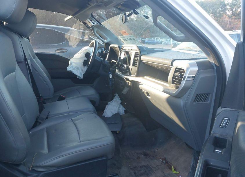 Photo 5 of 2022 Ford F-150 XL (VIN 1FTEX1CB5NKF25734)