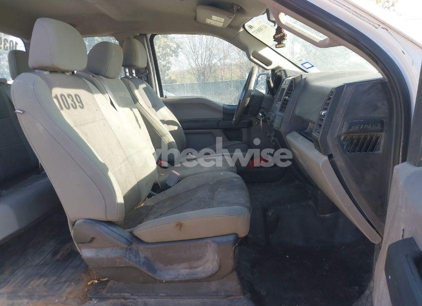 2018 Ford F-150 XL (VIN 1FTEX1CBXJKD25314) main photo