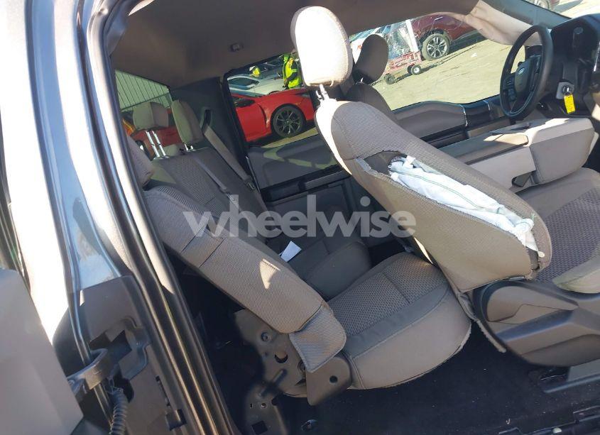 Photo 8 of 2015 Ford F-150 XLT (VIN 1FTEX1CF8FFA58919)