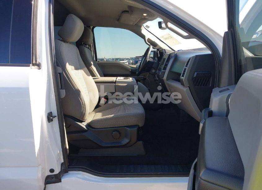 Photo 5 of 2017 Ford F-150 XLT (VIN 1FTEX1CG5HKC87769)