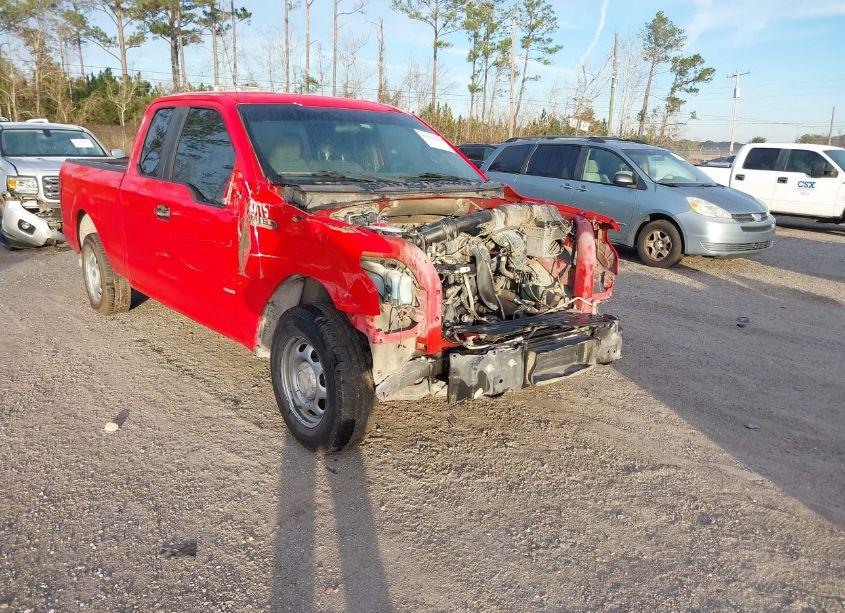 2017 Ford F-150 XL (VIN 1FTEX1CG6HKD84026) main photo