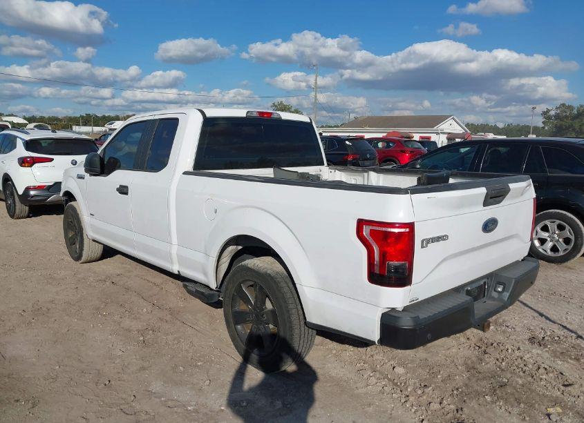 Photo 3 of 2017 Ford F-150 XL (VIN 1FTEX1CG7HKC37083)