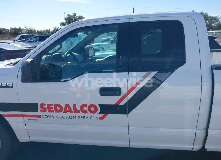 Photo 14 of 2017 Ford F-150 XLT (VIN 1FTEX1CG9HKD76051)