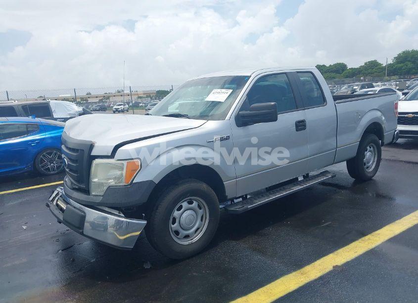 Photo 2 of 2011 Ford F-150 XL (VIN 1FTEX1CM5BKE08099)