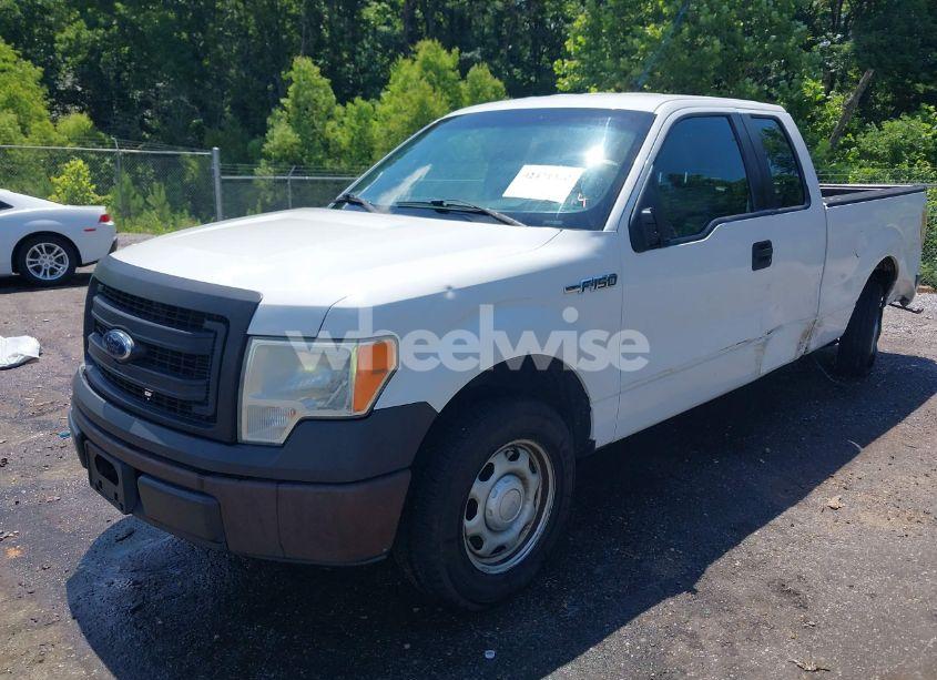 Photo 2 of 2013 Ford F-150 XL (VIN 1FTEX1CM8DFB15826)