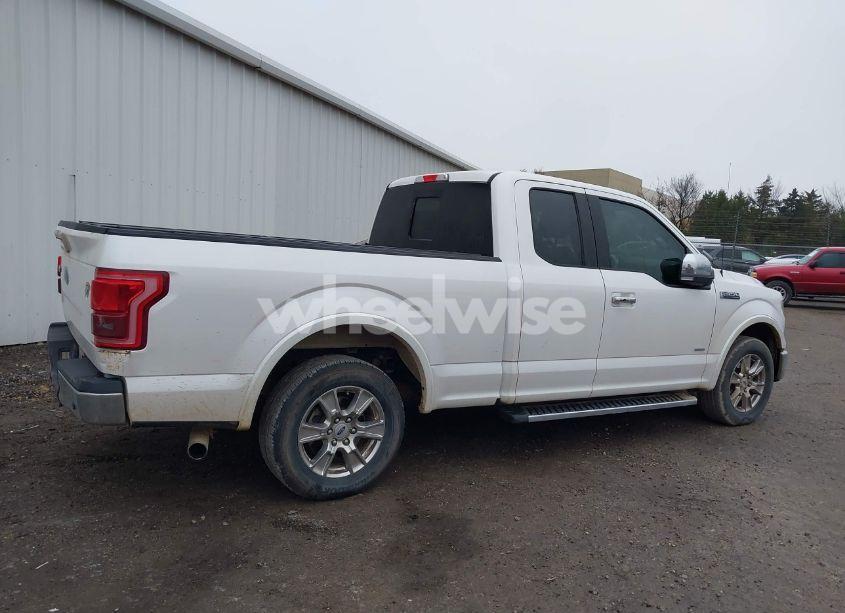 Photo 13 of 2016 Ford F-150 LARIAT (VIN 1FTEX1CP0GKE60824)
