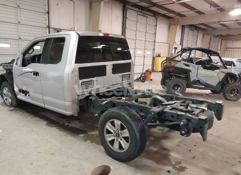 Photo 3 of 2018 Ford F-150 XLT (VIN 1FTEX1CP0JFC91565)