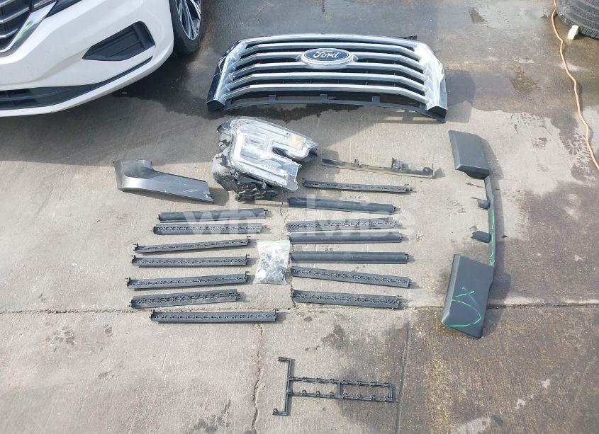 Photo 12 of 2016 Ford F-150 XLT (VIN 1FTEX1CP2GKF96940)