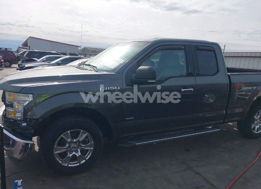 Photo 15 of 2016 Ford F-150 XLT (VIN 1FTEX1CP2GKF96940)