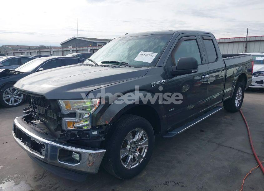 Photo 2 of 2016 Ford F-150 XLT (VIN 1FTEX1CP2GKF96940)