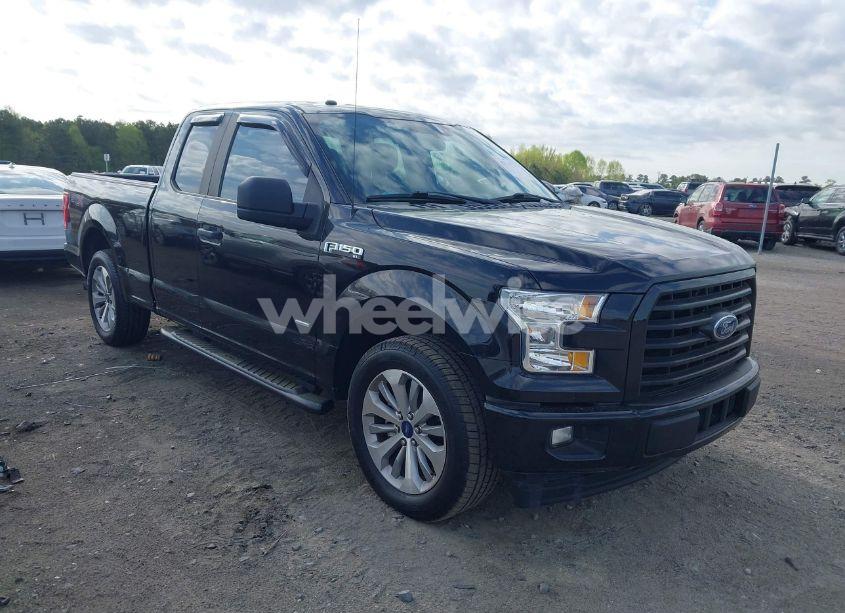 2017 Ford F-150 XL (VIN 1FTEX1CP3HFB17340) main photo