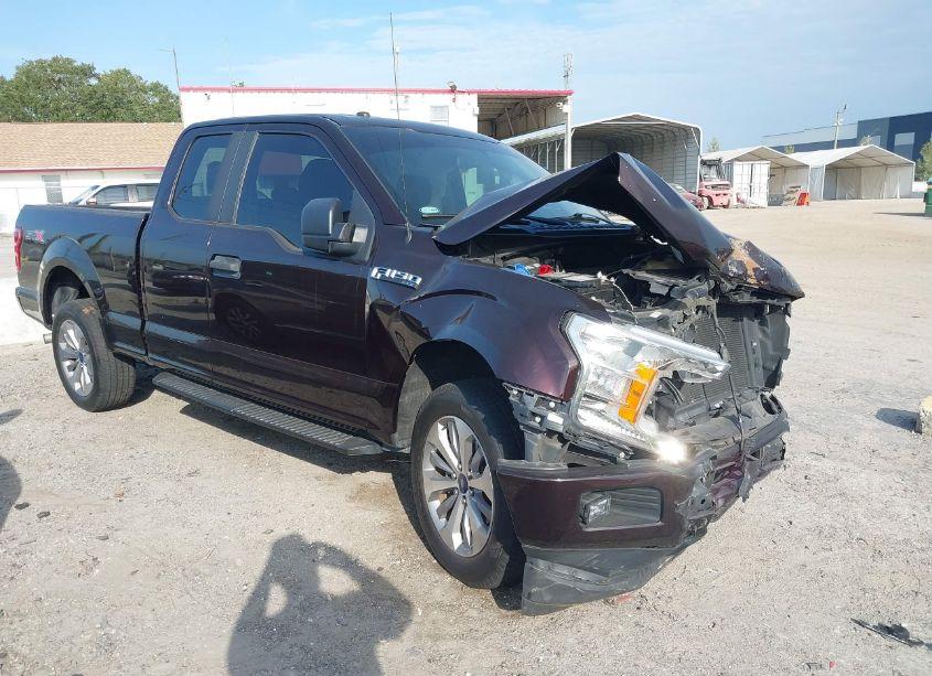 2018 Ford F-150 XL (VIN 1FTEX1CP3JKC77294) main photo