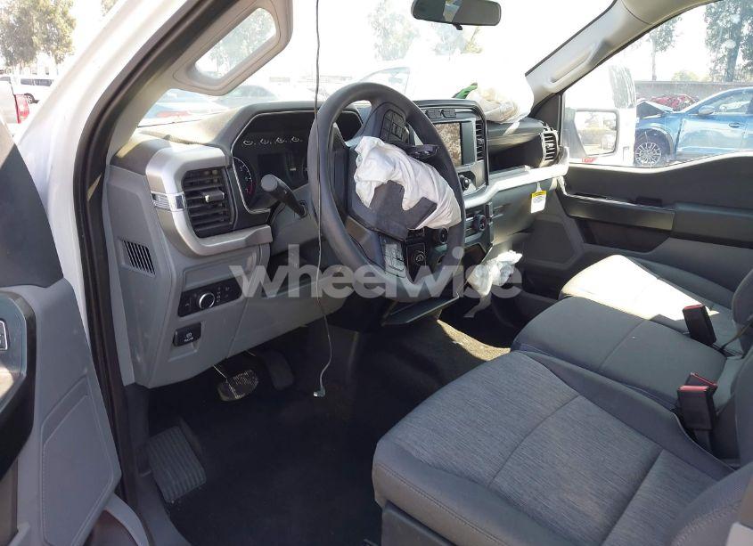 Photo 5 of 2022 Ford F-150 XL (VIN 1FTEX1CP3NKF26053)