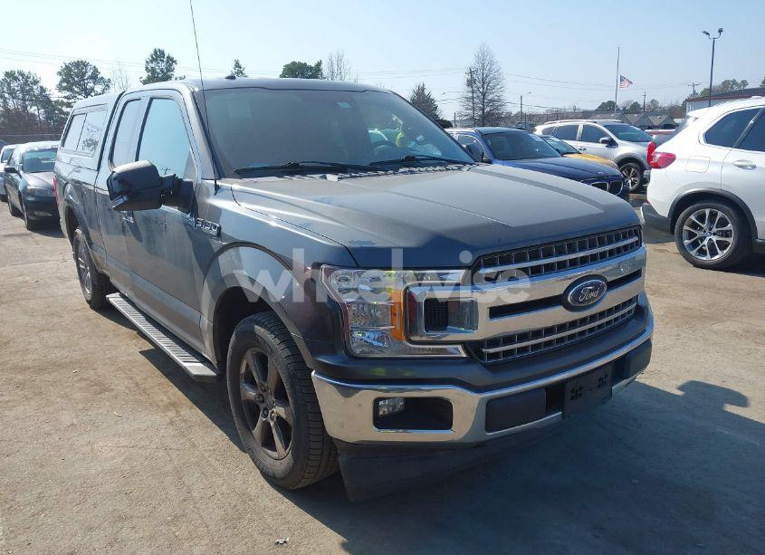 2018 Ford F-150 XLT (VIN 1FTEX1CP4JFB96443) main photo