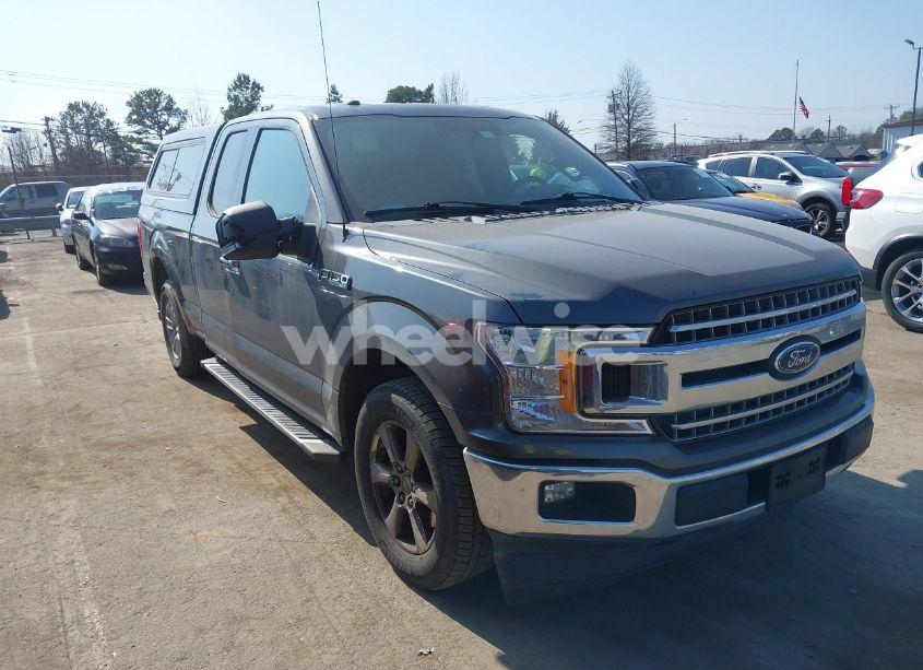 Photo 13 of 2018 Ford F-150 XLT (VIN 1FTEX1CP4JFB96443)