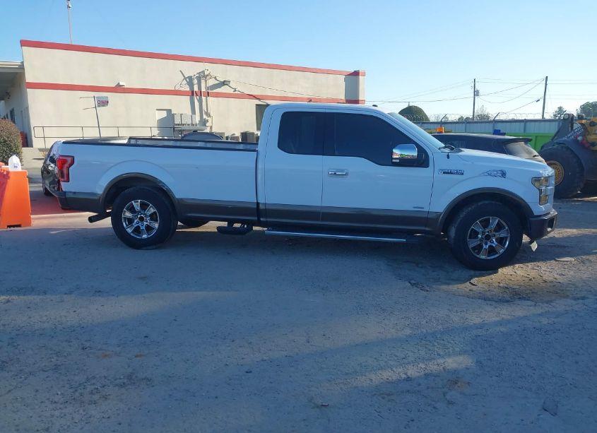 Photo 12 of 2016 Ford F-150 LARIAT (VIN 1FTEX1CP5GKE91289)