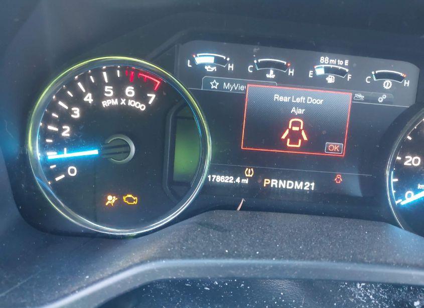 Photo 14 of 2016 Ford F-150 LARIAT (VIN 1FTEX1CP5GKE91289)