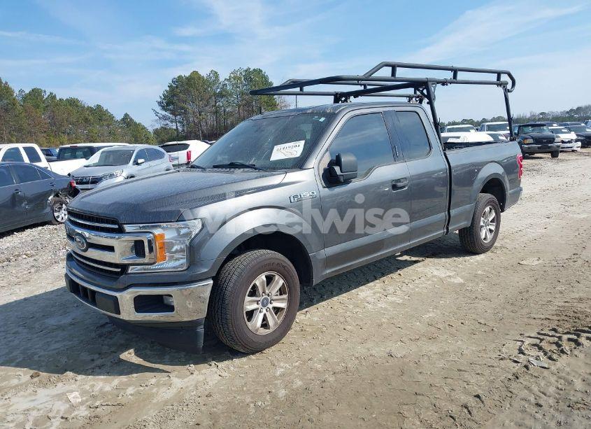 Photo 2 of 2019 Ford F-150 XLT (VIN 1FTEX1CP6KKD58193)