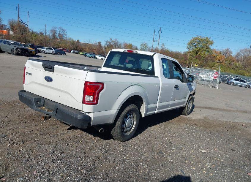 Photo 4 of 2015 Ford F-150 XL (VIN 1FTEX1CP9FFC48107)