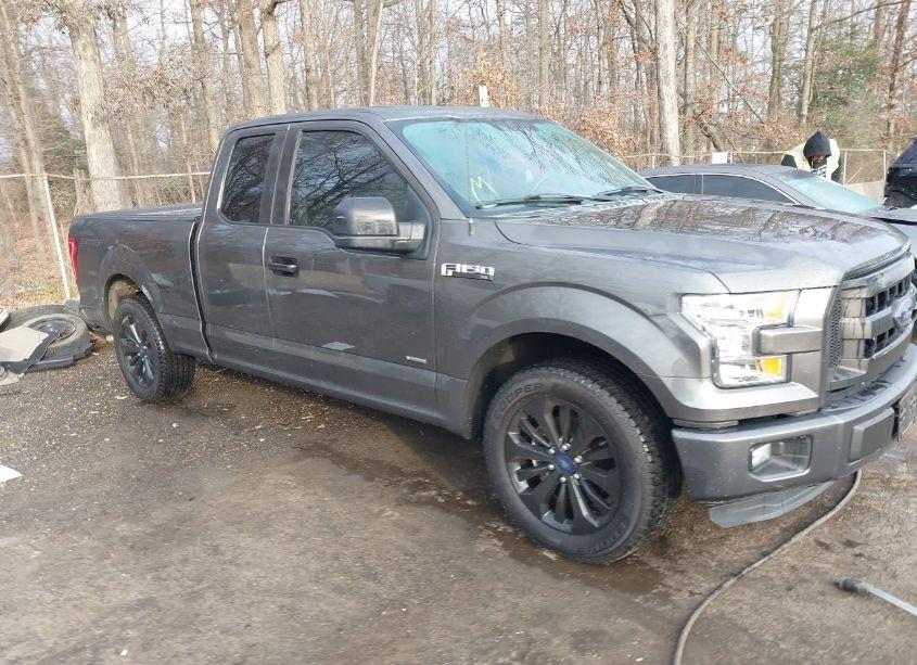 2016 Ford F-150 XL (VIN 1FTEX1CPXGKF41670) main photo