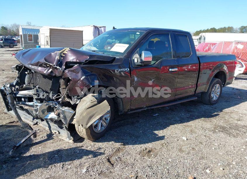 Photo 2 of 2019 Ford F-150 LARIAT/XL/XLT (VIN 1FTEX1CPXKKC64589)