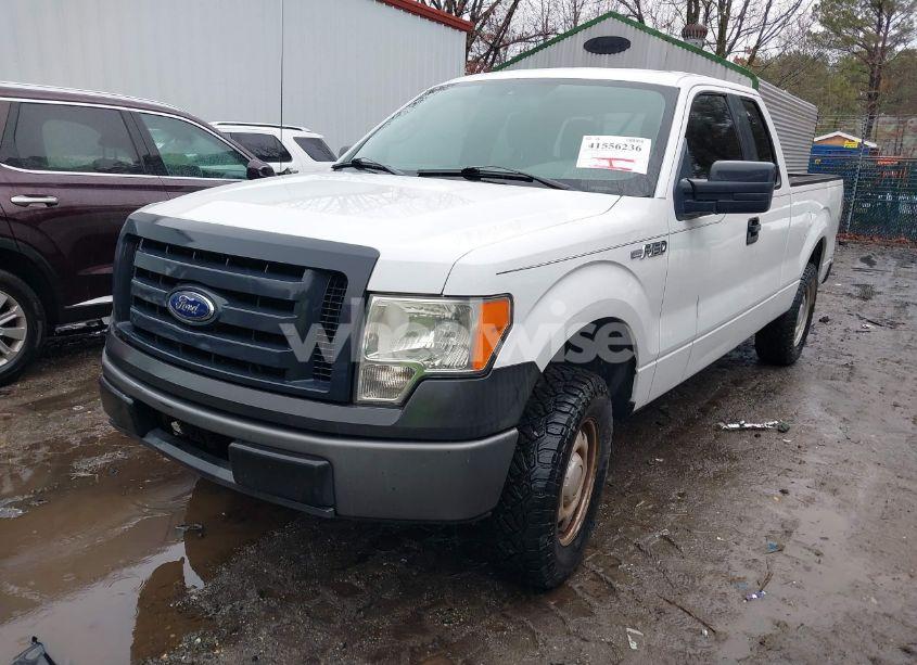 Photo 2 of 2010 Ford F-150 XL (VIN 1FTEX1CW0AFA13353)