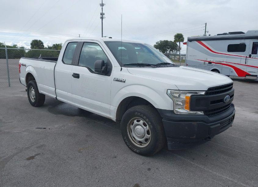 2019 Ford F-150 XL (VIN 1FTEX1E54KKC41305) main photo