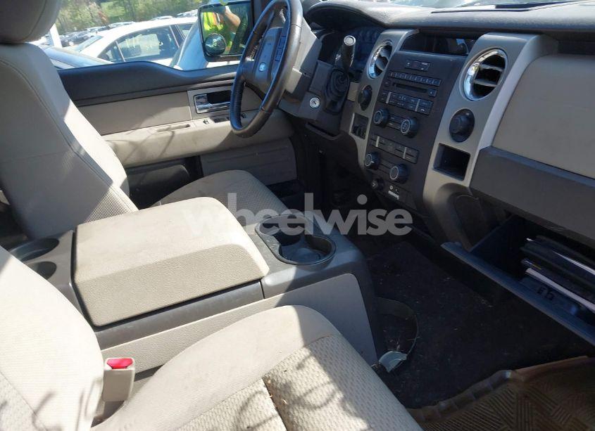 Photo 5 of 2010 Ford F-150 STX/XL/XLT (VIN 1FTEX1E82AFA58311)