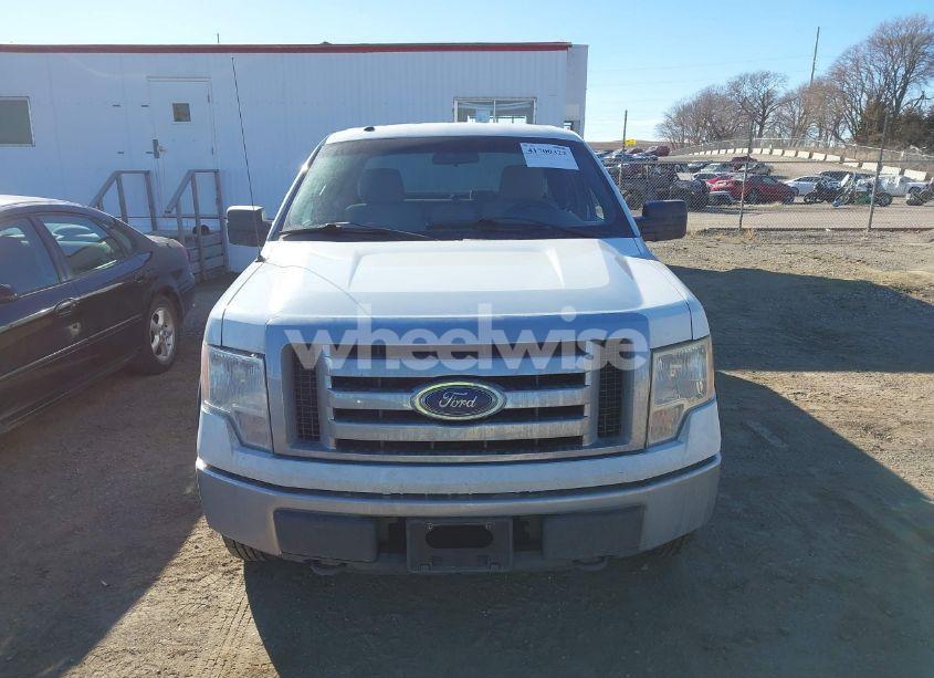 Photo 12 of 2010 Ford F-150 XLT (VIN 1FTEX1E82AFA70944)