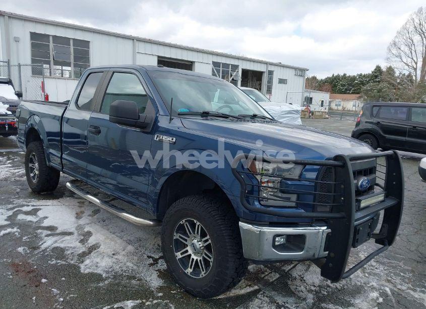 2017 Ford F-150 XL (VIN 1FTEX1E82HFA42877) main photo