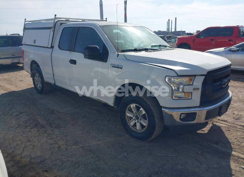 2017 Ford F-150 XL (VIN 1FTEX1E82HFA67391) main photo