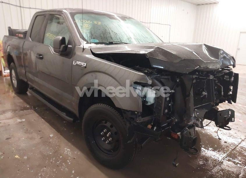 2017 Ford F-150 XLT (VIN 1FTEX1E82HFB75381) main photo