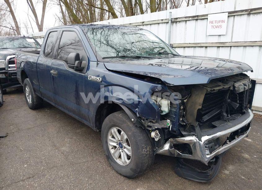 2015 Ford F-150 XLT (VIN 1FTEX1E83FFC15691) main photo