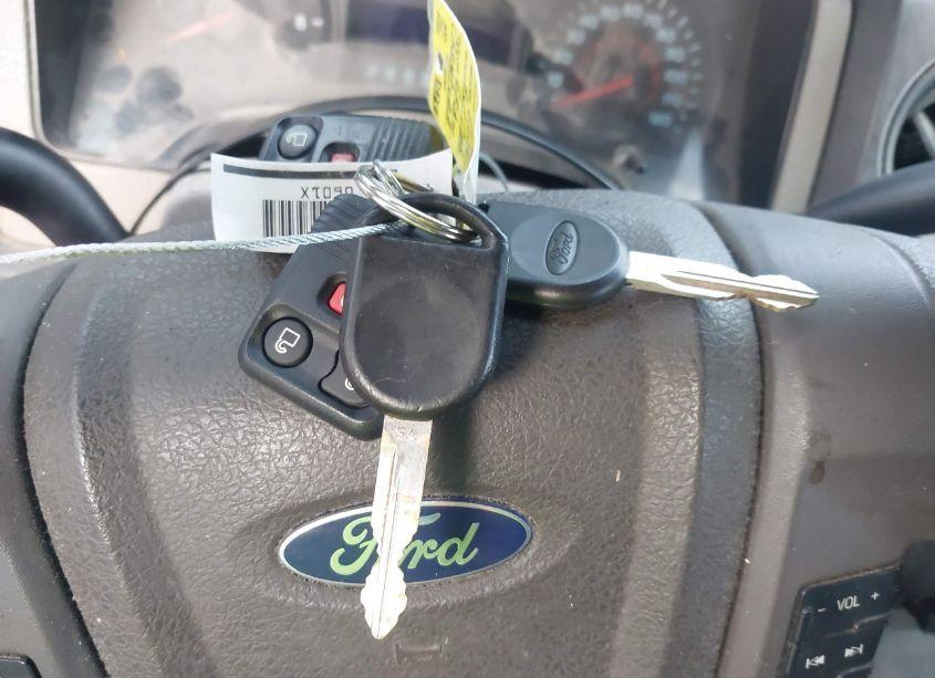 Photo 11 of 2010 Ford F-150 STX/XL/XLT (VIN 1FTEX1E84AKE25247)