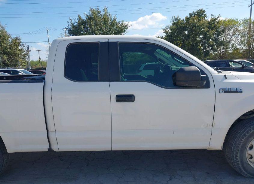 Photo 13 of 2017 Ford F-150 XL (VIN 1FTEX1E85HFA96044)