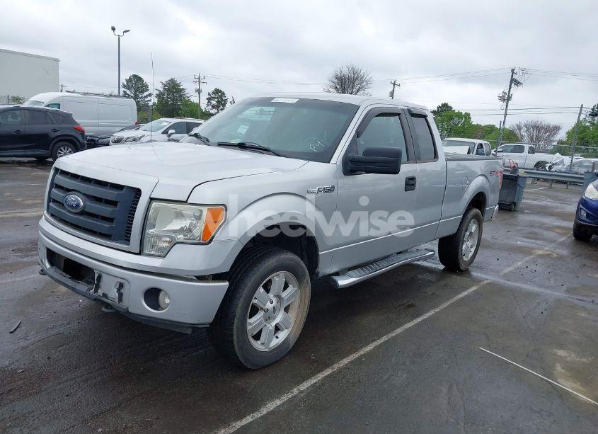 Photo 2 of 2010 Ford F-150 STX/XL/XLT (VIN 1FTEX1E8XAFC44257)