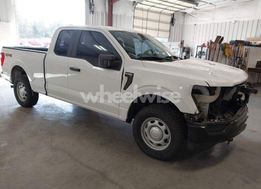2021 Ford F-150 XL (VIN 1FTEX1EB2MFA42612) main photo