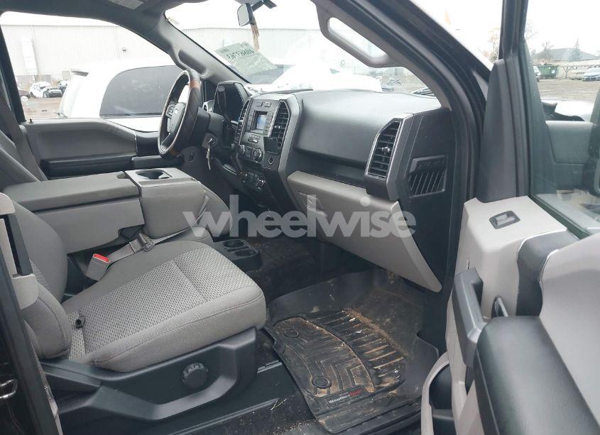 Photo 5 of 2018 Ford F-150 XLT (VIN 1FTEX1EB5JKC29684)