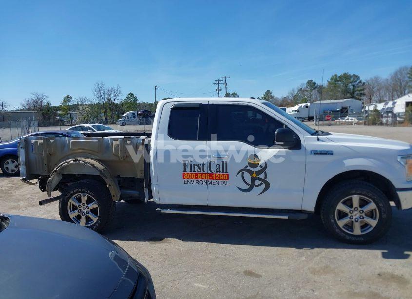 Photo 13 of 2018 Ford F-150 XLT (VIN 1FTEX1EB6JKD87919)