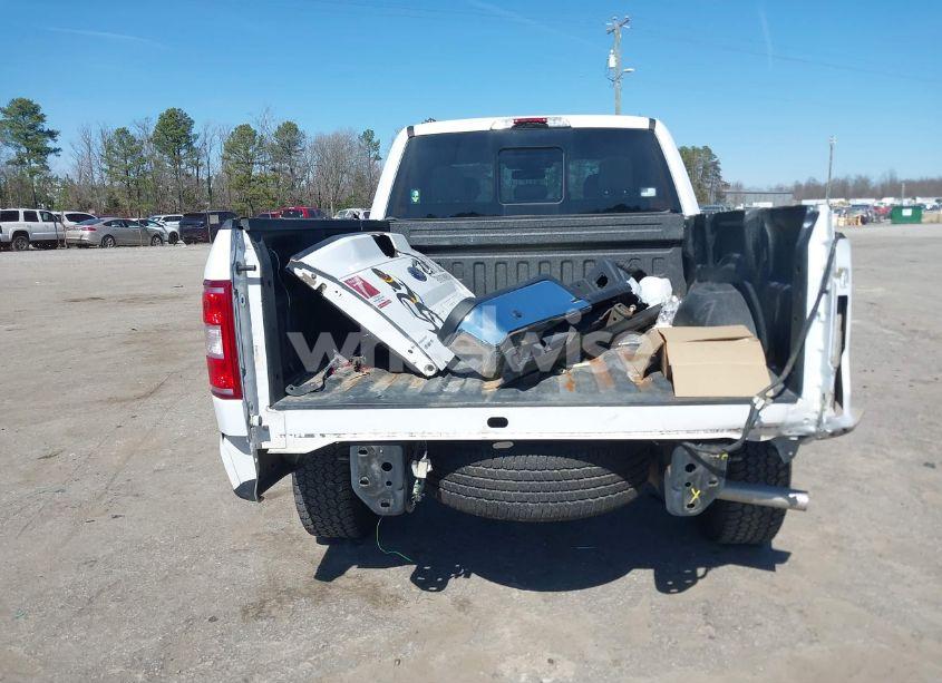 Photo 16 of 2018 Ford F-150 XLT (VIN 1FTEX1EB6JKD87919)