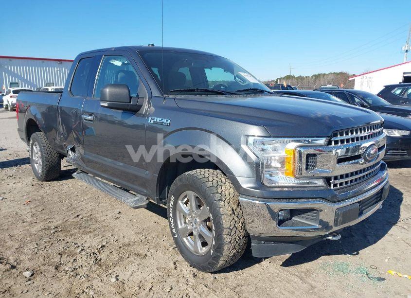 2018 Ford F-150 XLT (VIN 1FTEX1EB9JFE69233) main photo
