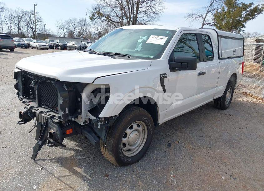 Photo 2 of 2021 Ford F-150 XL (VIN 1FTEX1EP0MKE07923)