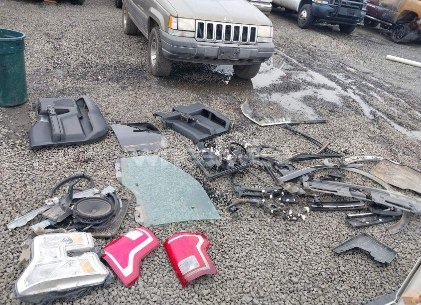 Photo 12 of 2015 Ford F-150 XLT (VIN 1FTEX1EP1FFA21653)