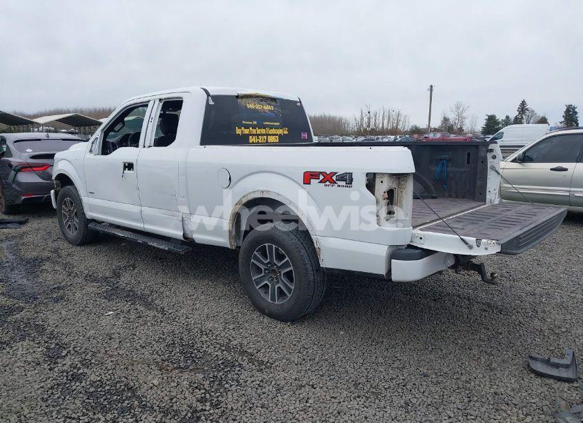 Photo 3 of 2015 Ford F-150 XLT (VIN 1FTEX1EP1FFA21653)