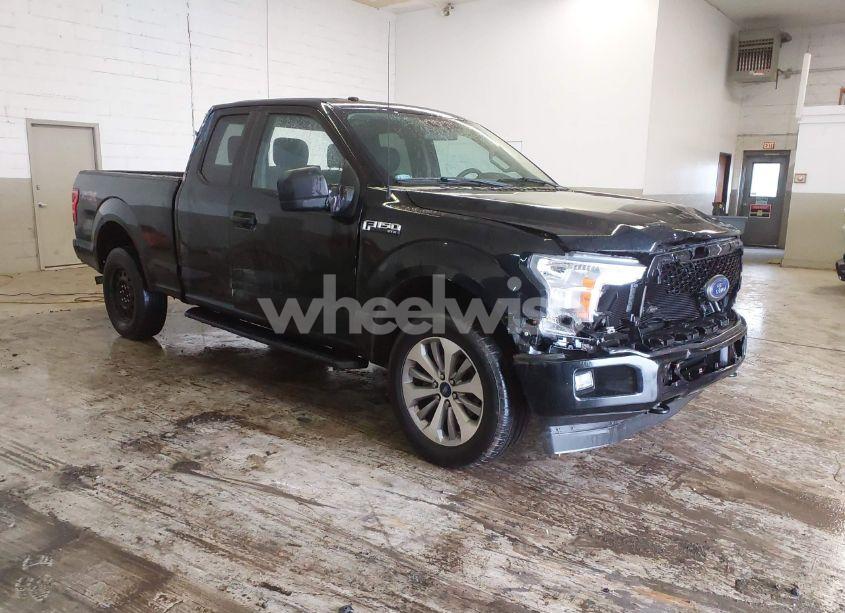 2018 Ford F-150 XL (VIN 1FTEX1EP1JKE74560) main photo