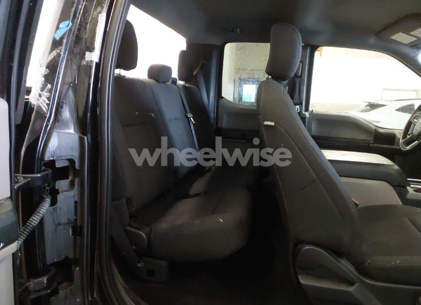 Photo 8 of 2018 Ford F-150 XL (VIN 1FTEX1EP1JKE74560)