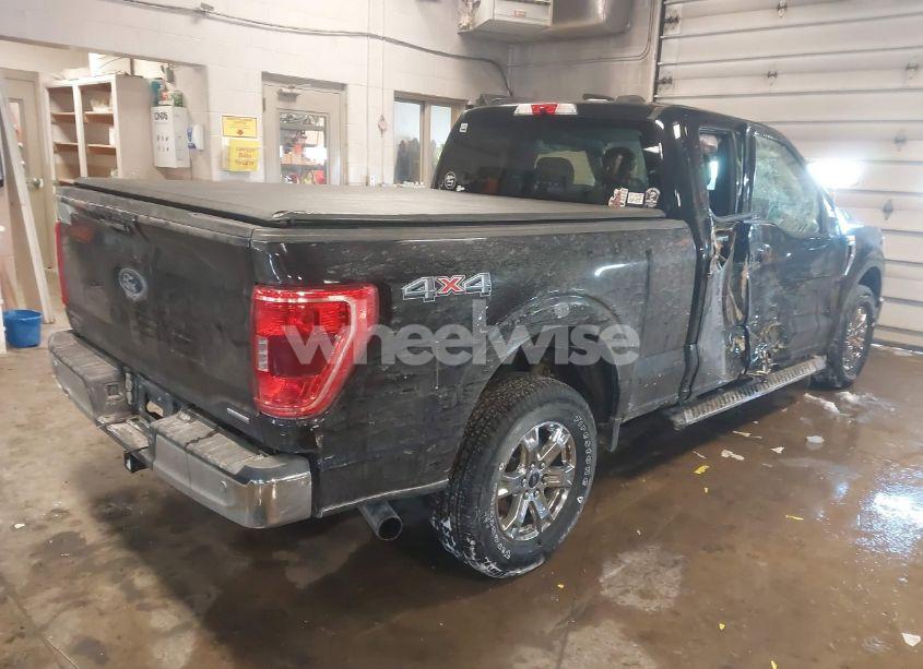 Photo 4 of 2021 Ford F-150 XLT (VIN 1FTEX1EP1MKE35570)