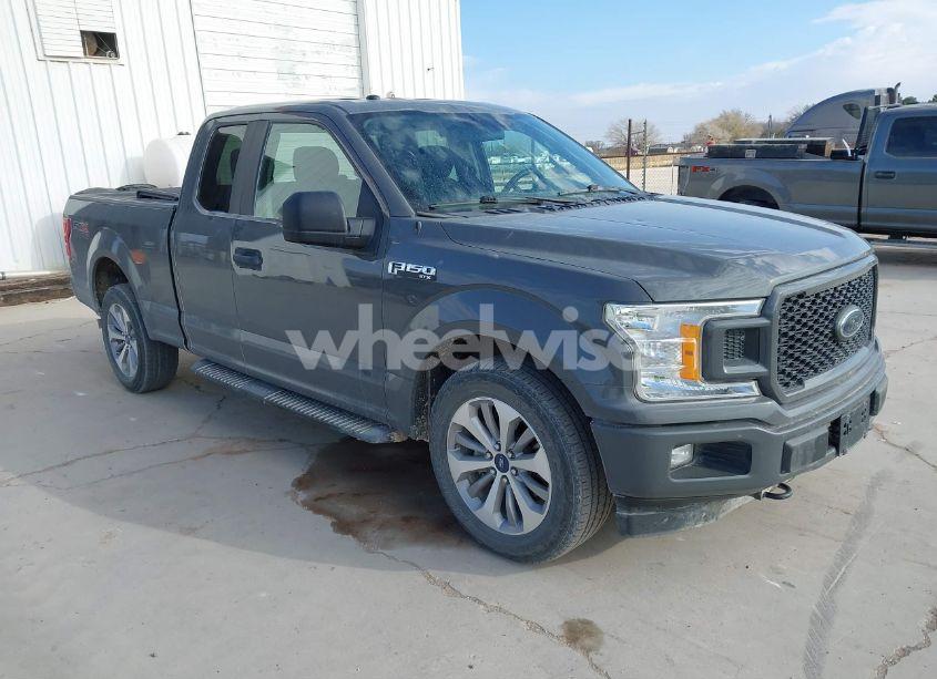 2018 Ford F-150 XL (VIN 1FTEX1EP2JFB57959) main photo