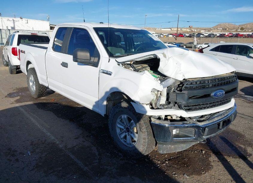 2018 Ford F-150 XL (VIN 1FTEX1EP2JKE37064) main photo